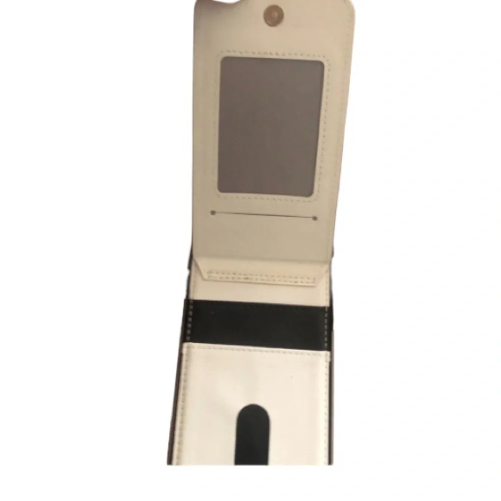 IPHONE 7 ,8 plus folio case white mobile NWOT fits ,7,8 plus